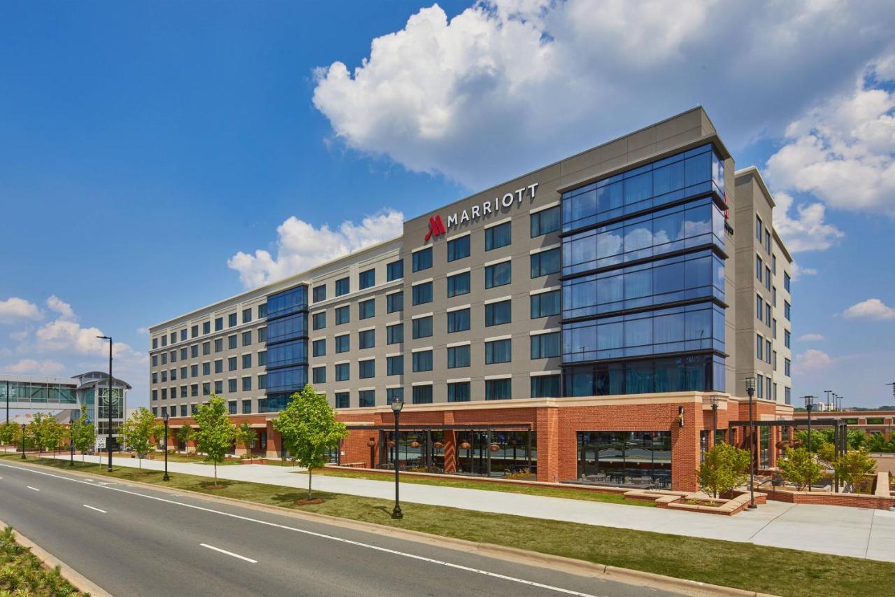 Unc Charlotte Marriott Hotel & Conference Center Bagian luar foto