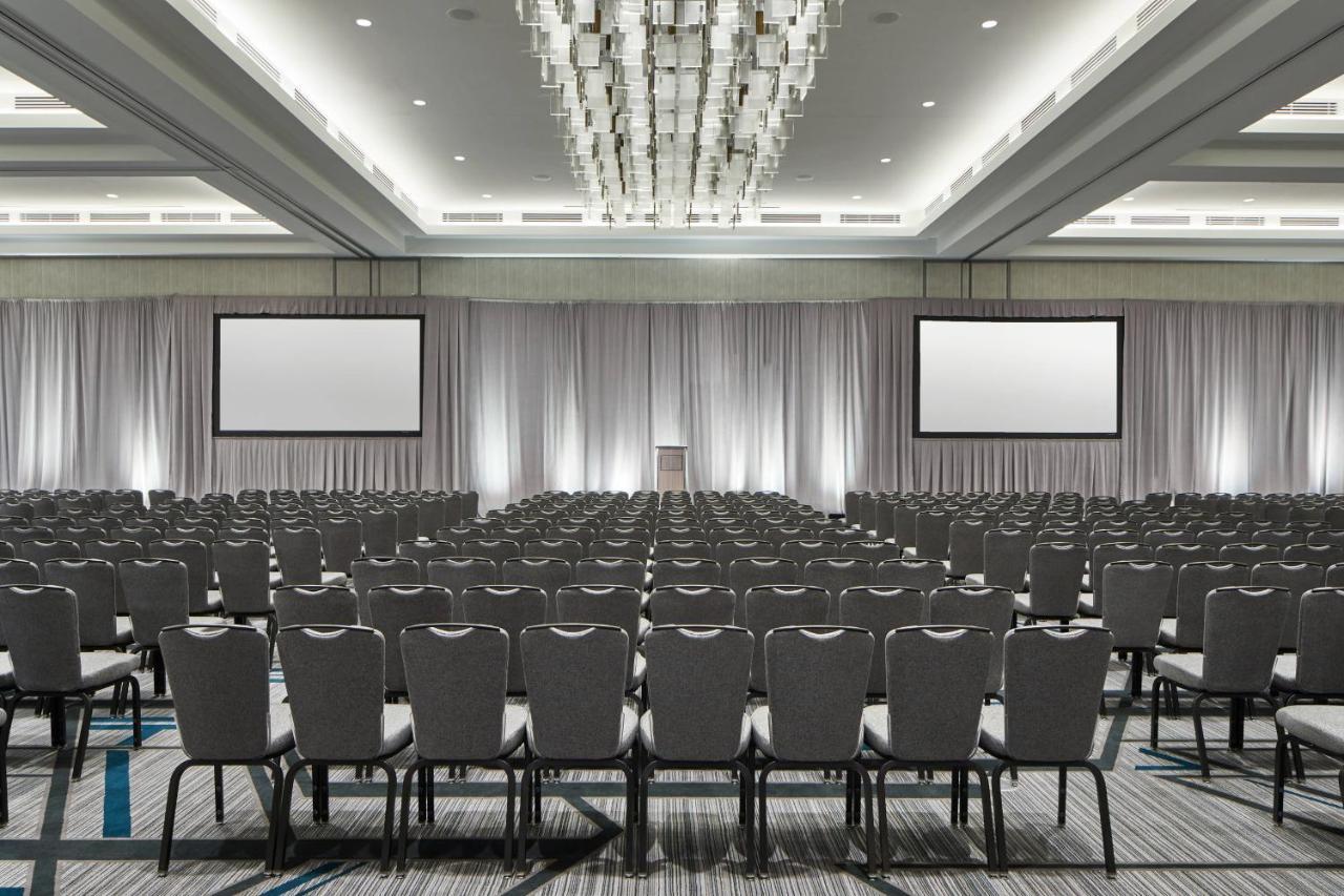 Unc Charlotte Marriott Hotel & Conference Center Bagian luar foto